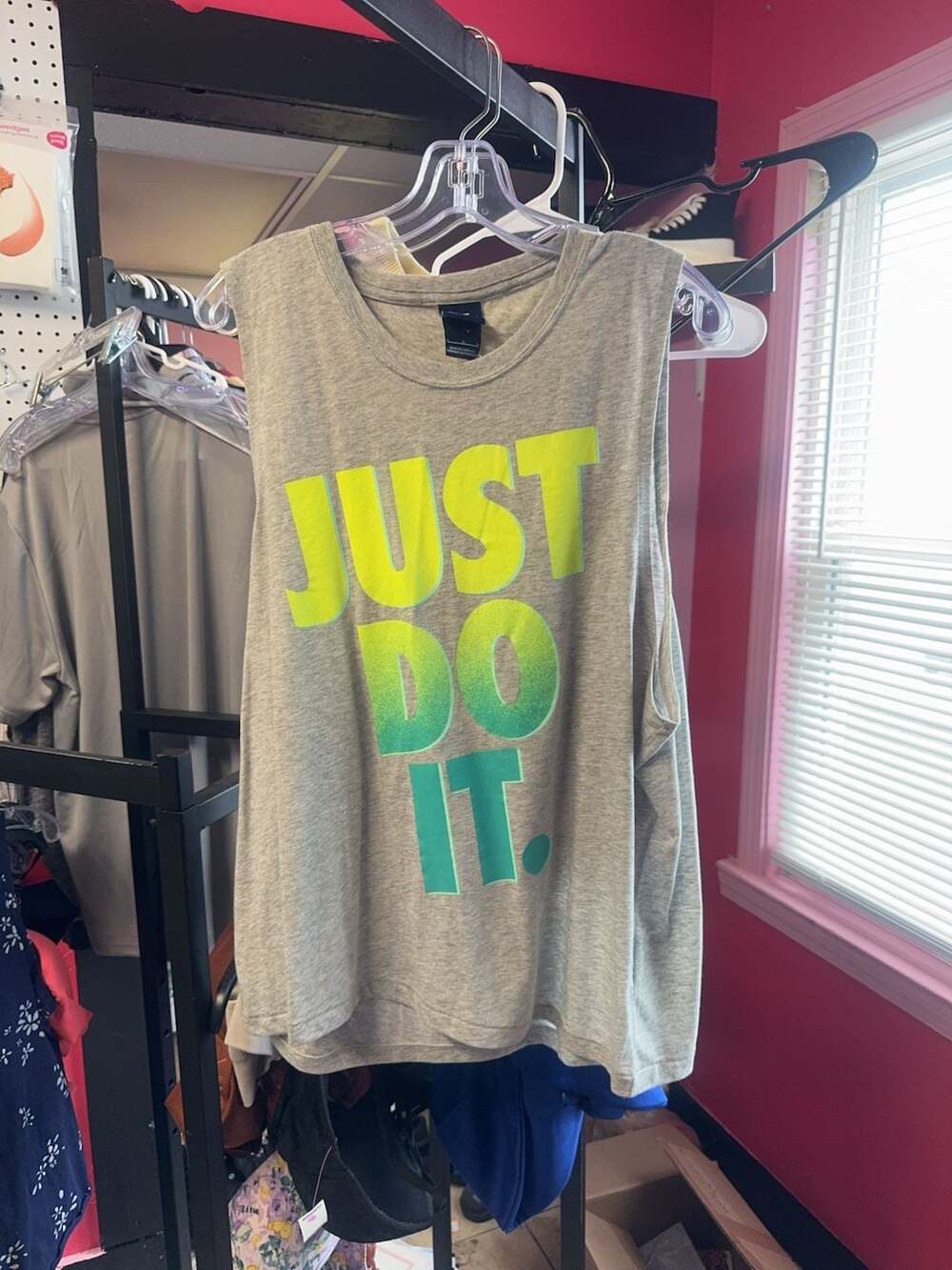Nike Just Do It Graphic Muscle Tank Top Size Large